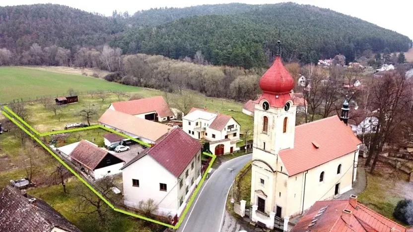 Prodej vícegeneračního domu, Borotice, 282 m2