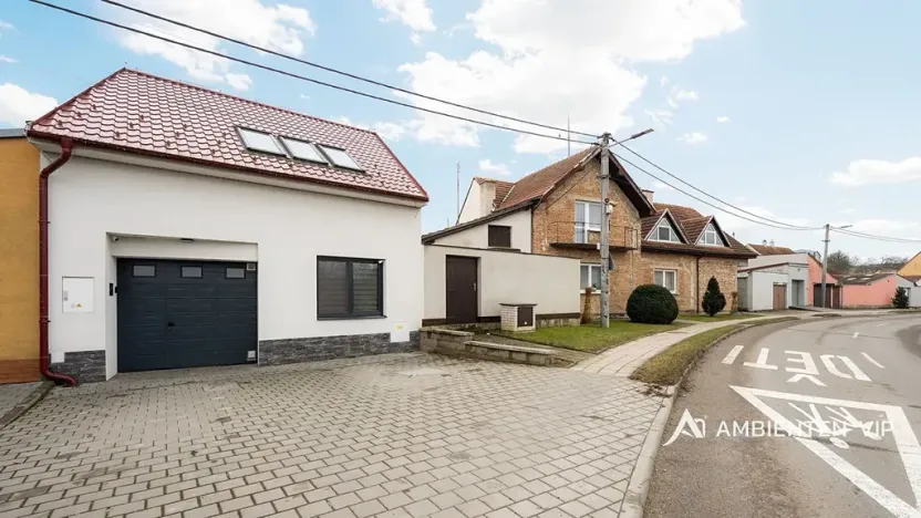 Prodej rodinného domu, Hrušky, 119 m2