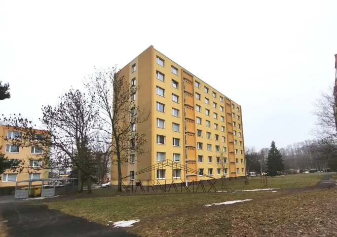 Pronájem bytu 1+1, Chomutov, akademika Heyrovského, 35 m2