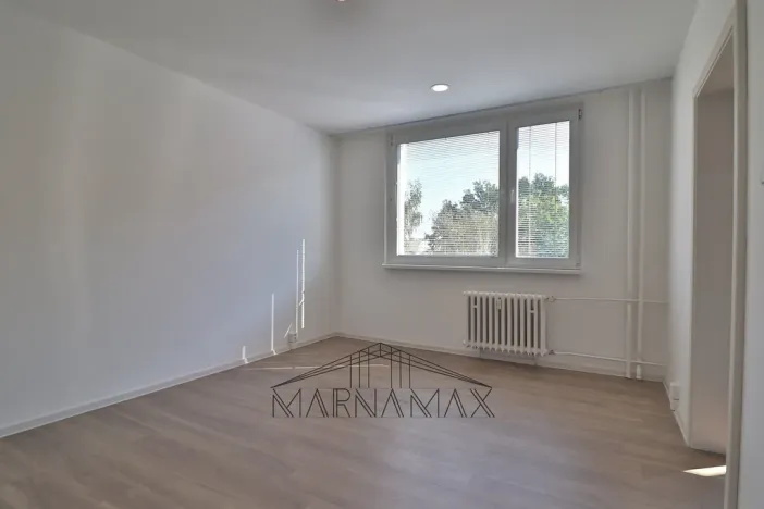 Pronájem bytu 1+1, Chomutov, akademika Heyrovského, 35 m2