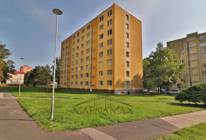 Pronájem bytu 1+1, Chomutov, akademika Heyrovského, 35 m2