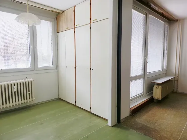 Prodej bytu 3+1, Praha - Kobylisy, Rajmonova, 70 m2