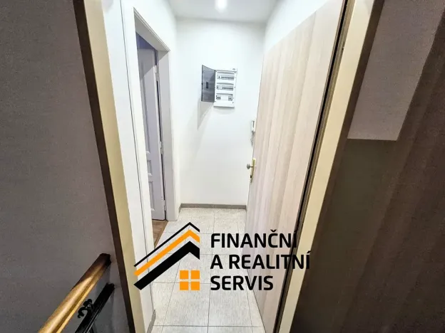 Pronájem bytu 2+1, Mladá Boleslav, Husova, 47 m2