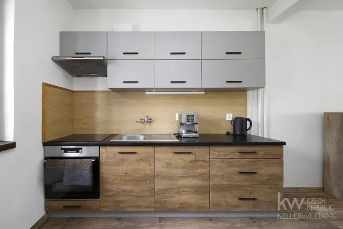 Prodej rodinného domu, Čerňovice, 140 m2