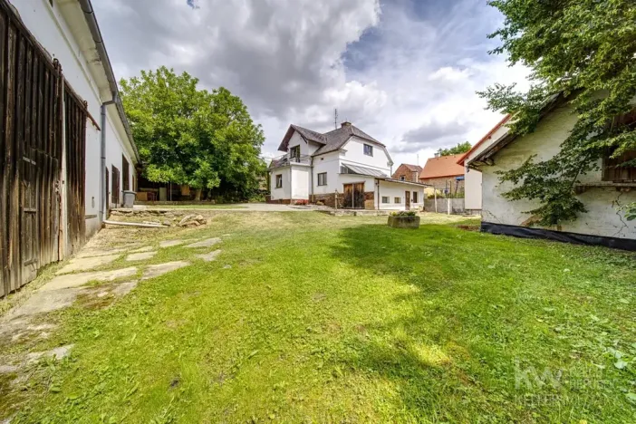 Prodej rodinného domu, Čerňovice, 140 m2