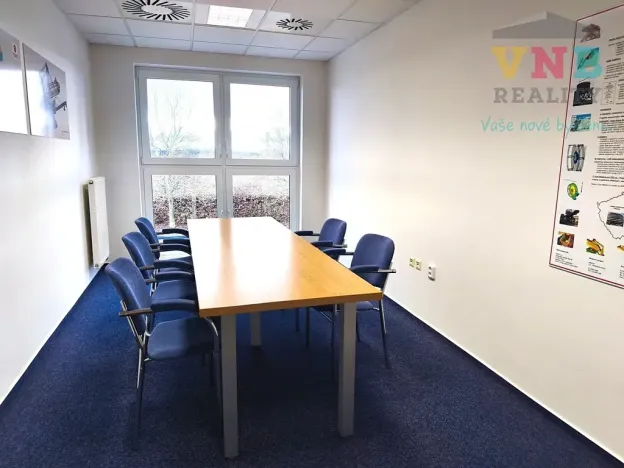 Pronájem kanceláře, Uničov, Litovelská, 1176 m2