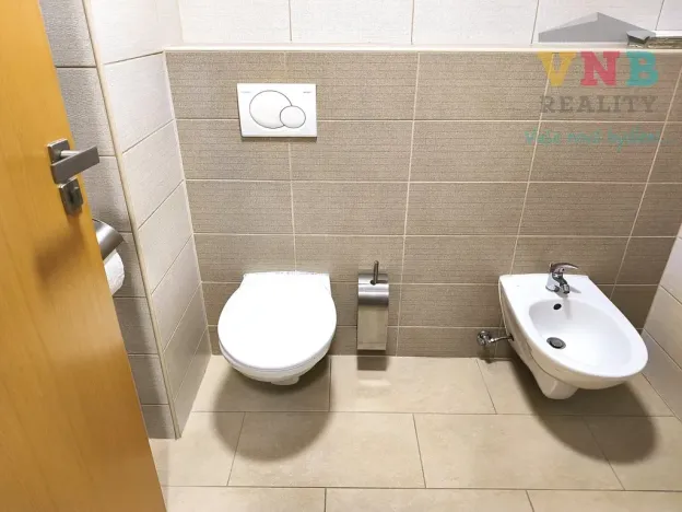 Pronájem kanceláře, Uničov, Litovelská, 1176 m2