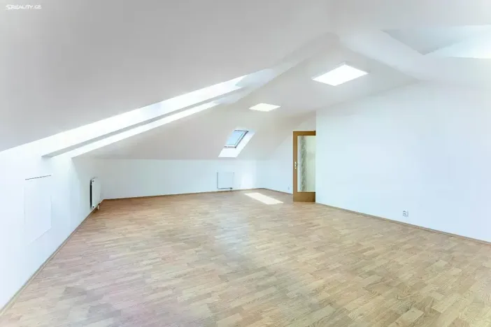 Prodej bytu 4+kk, Roztoky, Lidická, 129 m2