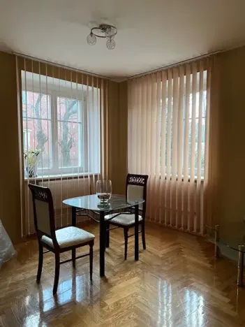 Prodej bytu 1+kk, Karlovy Vary, Poděbradská, 58 m2