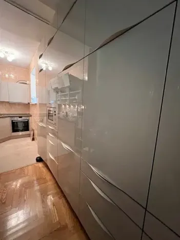 Prodej bytu 1+kk, Karlovy Vary, Poděbradská, 58 m2