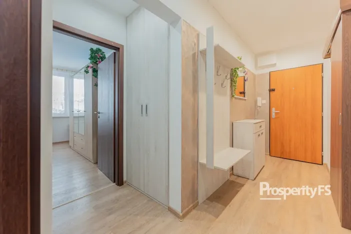 Prodej bytu 3+1, Ostrava - Dubina, Václava Košaře, 68 m2