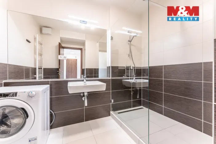 Prodej bytu 3+kk, Praha, Pod Harfou, 127 m2