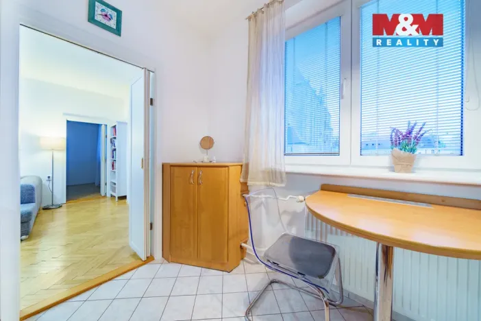 Pronájem bytu 2+1, Cheb, Kasární náměstí, 54 m2