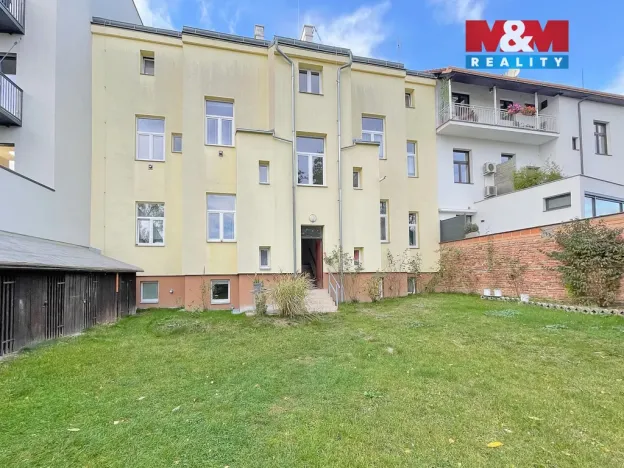 Pronájem bytu 1+kk, Hradec Králové - Kukleny, Pražská třída, 23 m2