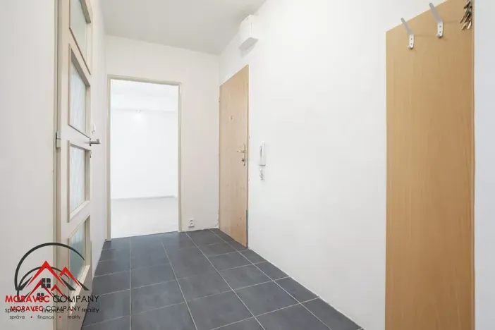 Pronájem bytu 2+kk, Krnov, SPC F, 61 m2