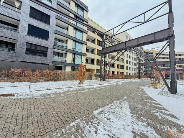 Pronájem bytu 2+kk, Praha - Holešovice, Jankovcova, 79 m2