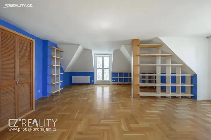 Prodej vily, Praha - Lipence, Na Bambouzku, 300 m2