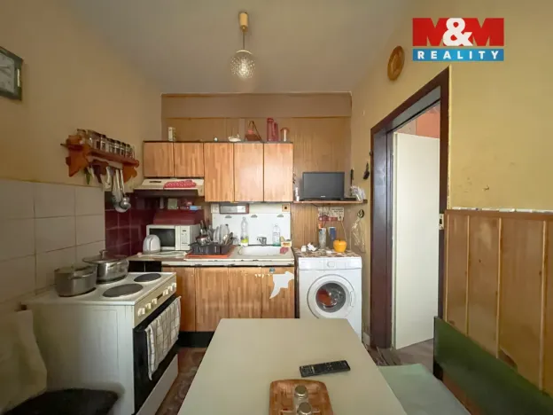 Prodej bytu 2+1, Uherské Hradiště - Mařatice, Sadová, 43 m2