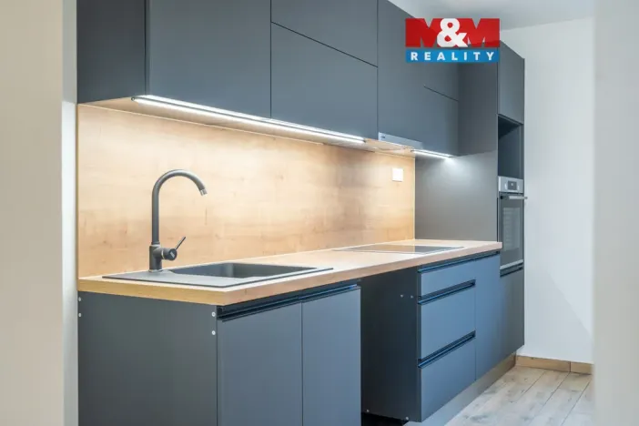 Prodej bytu 2+1, Ostrava - Koblov, Žabník, 52 m2