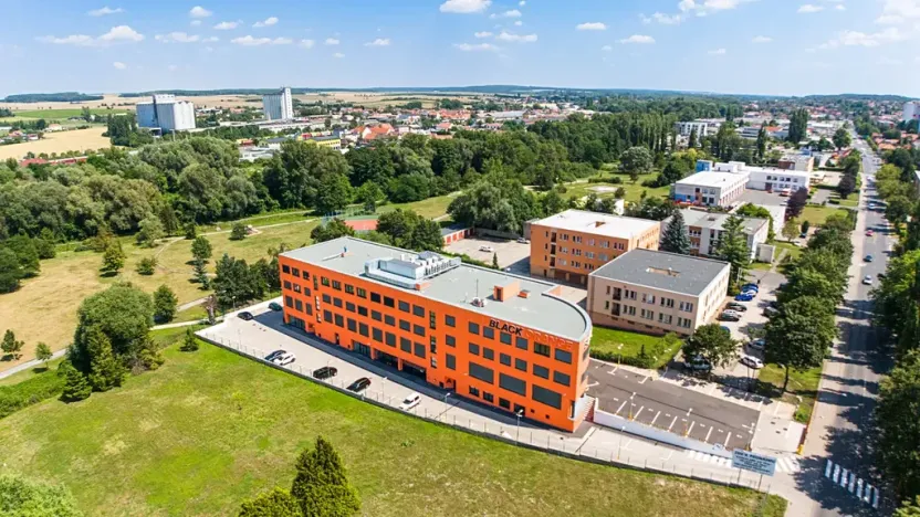 Pronájem obchodního prostoru, Mělník, Bezručova, 103 m2