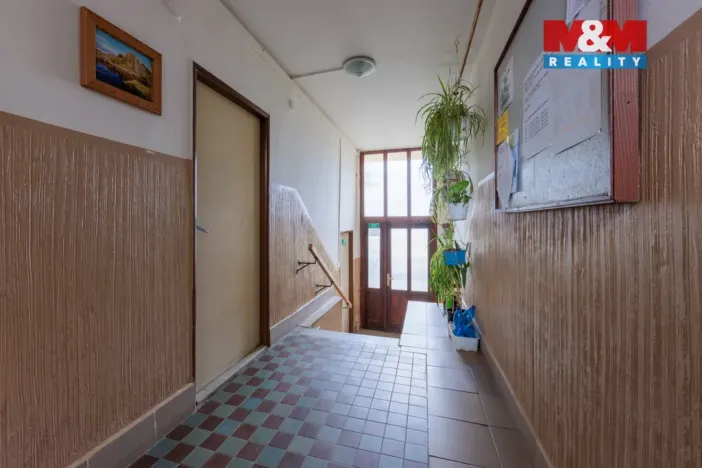 Pronájem bytu 2+1, Cheb, U Stadionu, 60 m2