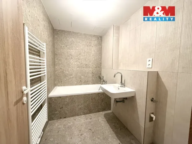 Pronájem bytu 2+kk, Brandýs nad Labem-Stará Boleslav - Brandýs nad Labem, Dřevčická, 52 m2