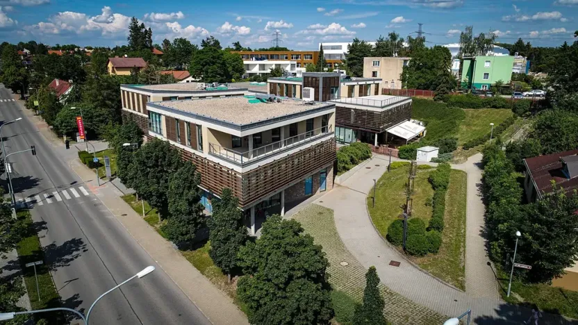 Pronájem kanceláře, Dolní Břežany, Pražská, 20 m2