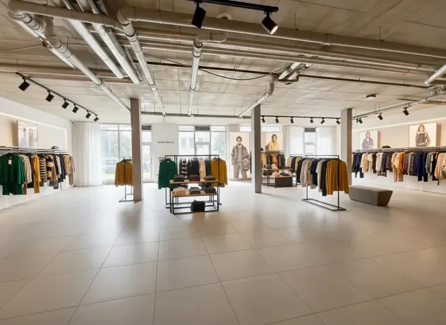 Pronájem obchodního prostoru, Hradec Králové, Kollárova, 3447 m2