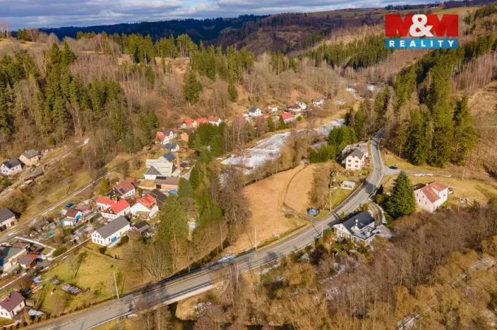 Prodej zahrady, Chodová Planá - Michalovy Hory, 1740 m2