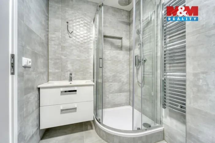 Pronájem bytu 2+kk, Králův Dvůr, Pod Hájem, 40 m2