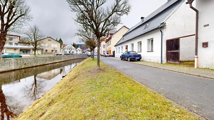 Prodej rodinného domu, Nýrsko, Kpt. Kufnera, 279 m2