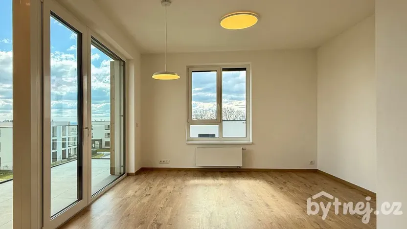 Pronájem bytu 2+kk, Olomouc - Nová Ulice, Milana Ticháka, 42 m2