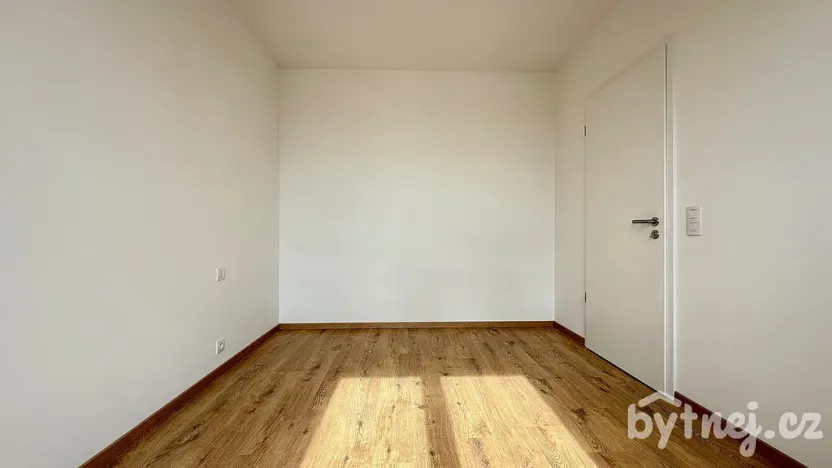 Pronájem bytu 2+kk, Olomouc - Nová Ulice, Milana Ticháka, 42 m2