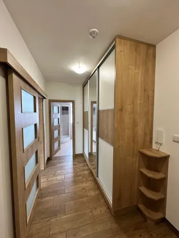 Pronájem bytu 1+kk, Děčín, Na Slatinách, 38 m2