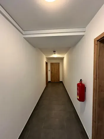 Pronájem bytu 1+kk, Děčín, Na Slatinách, 38 m2