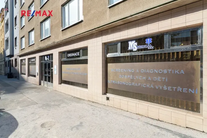 Pronájem ordinace, Praha - Nusle, Hradeckých, 62 m2