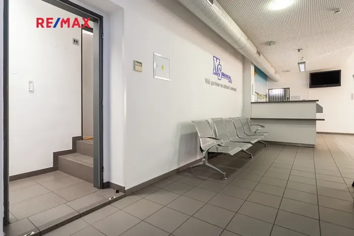 Pronájem ordinace, Praha - Nusle, Hradeckých, 62 m2