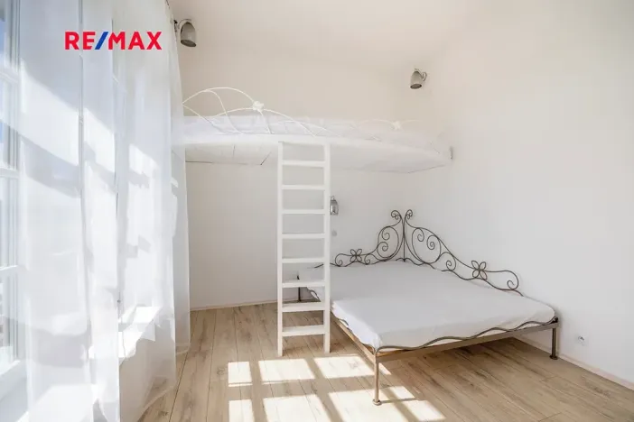 Prodej rodinného domu, Vráž, Nad Loděnicí, 219 m2