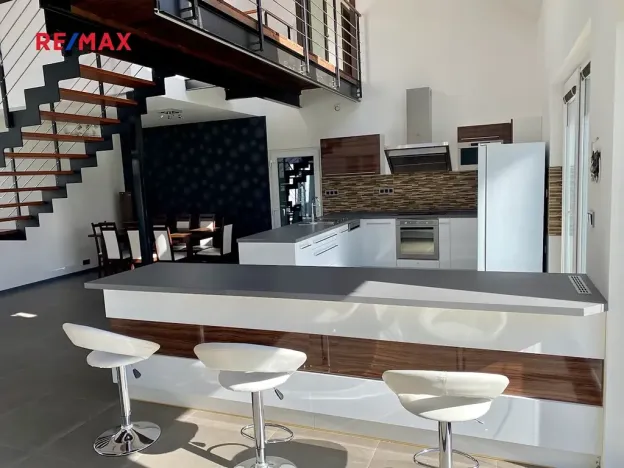 Prodej rodinného domu, Pětihosty, 200 m2