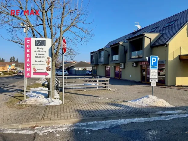 Prodej obchodního prostoru, Mukařov, Choceradská, 48 m2