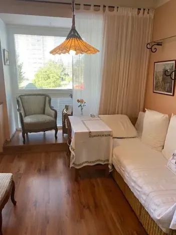 Pronájem bytu 1+kk, Říčany, Melantrichova, 25 m2