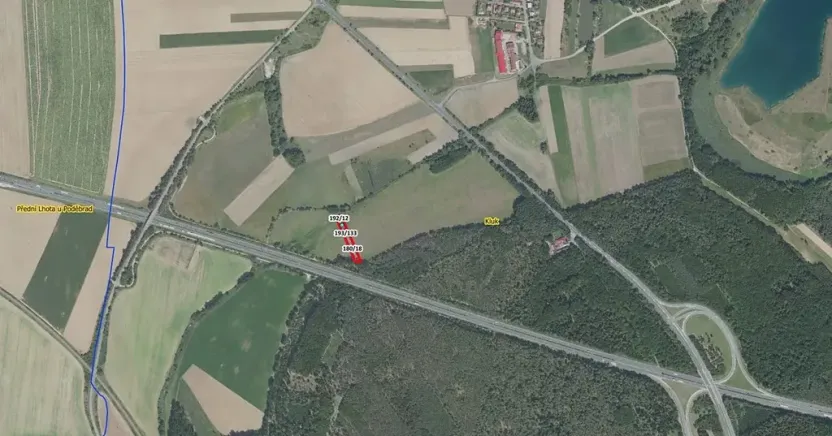 Prodej louky, Poděbrady, 2079 m2