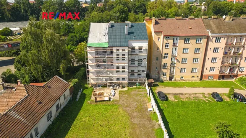 Prodej rodinného domu, Jaroměř, Husova, 700 m2