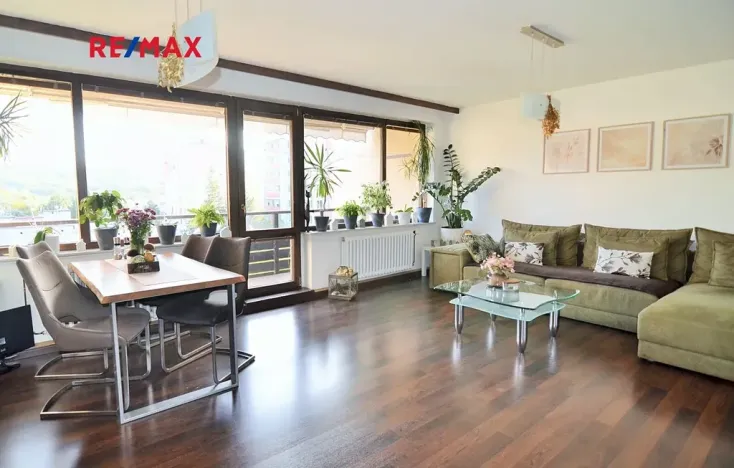 Prodej vícegeneračního domu, Praha - Motol, Hamsíkova, 395 m2