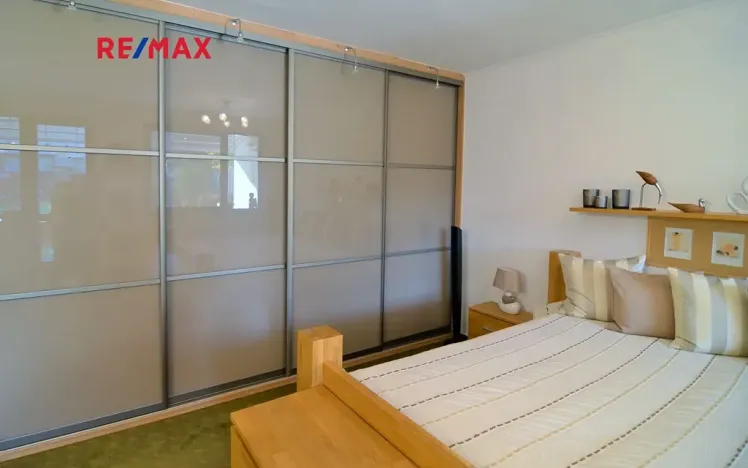 Prodej vícegeneračního domu, Praha - Motol, Hamsíkova, 395 m2