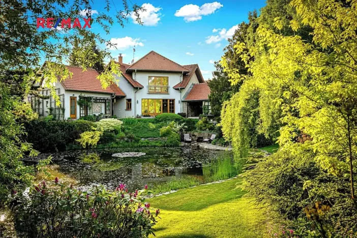 Prodej rodinného domu, Sulice, Na Křížkách, 277 m2