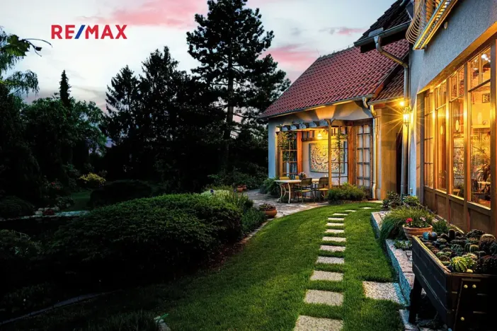 Prodej rodinného domu, Sulice, Na Křížkách, 277 m2