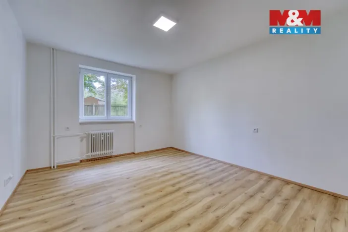 Pronájem bytu 2+1, Klatovy - Klatovy V, Rozvoj, 60 m2