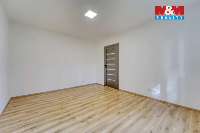 Pronájem bytu 2+1, Klatovy - Klatovy V, Rozvoj, 60 m2