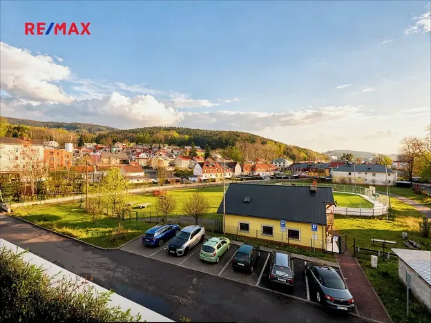 Prodej komerční nemovitosti, Kraslice, Palackého, 1800 m2